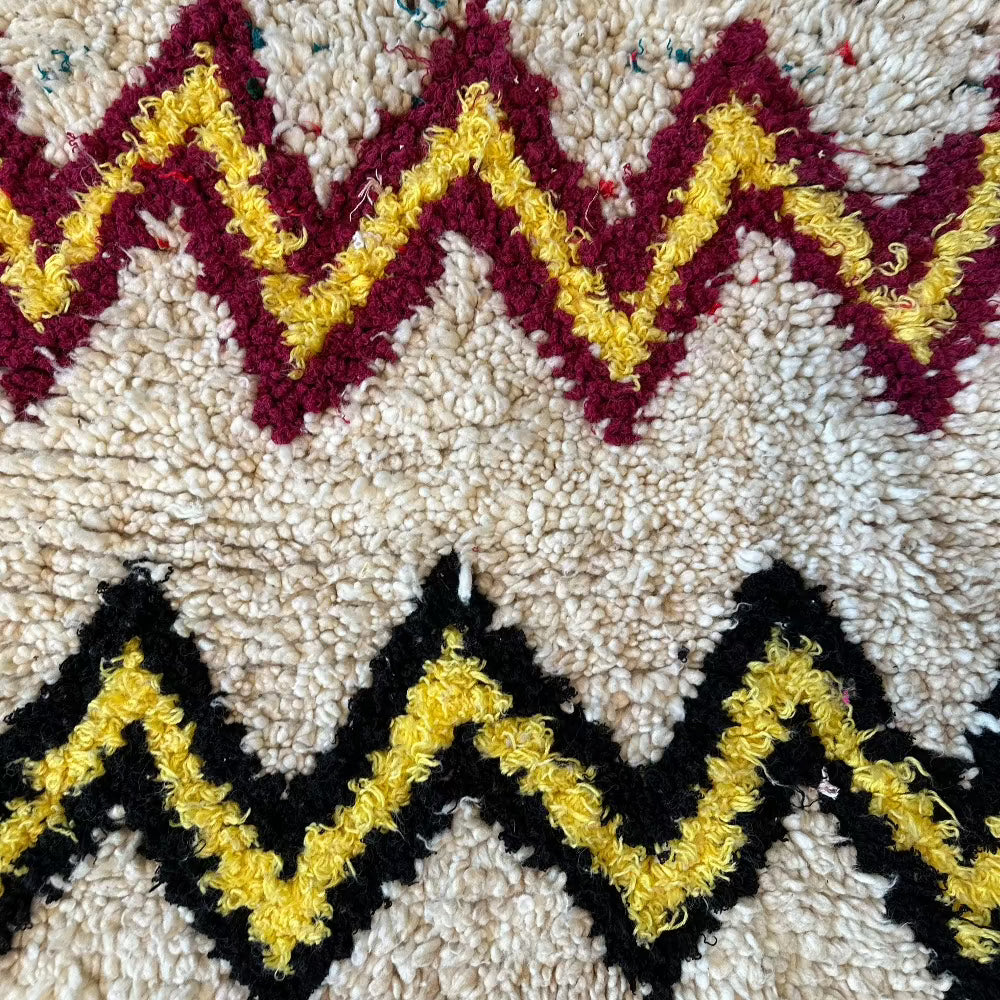 Marokkansk Beni Ouarain gulvtæppe zigzag form.