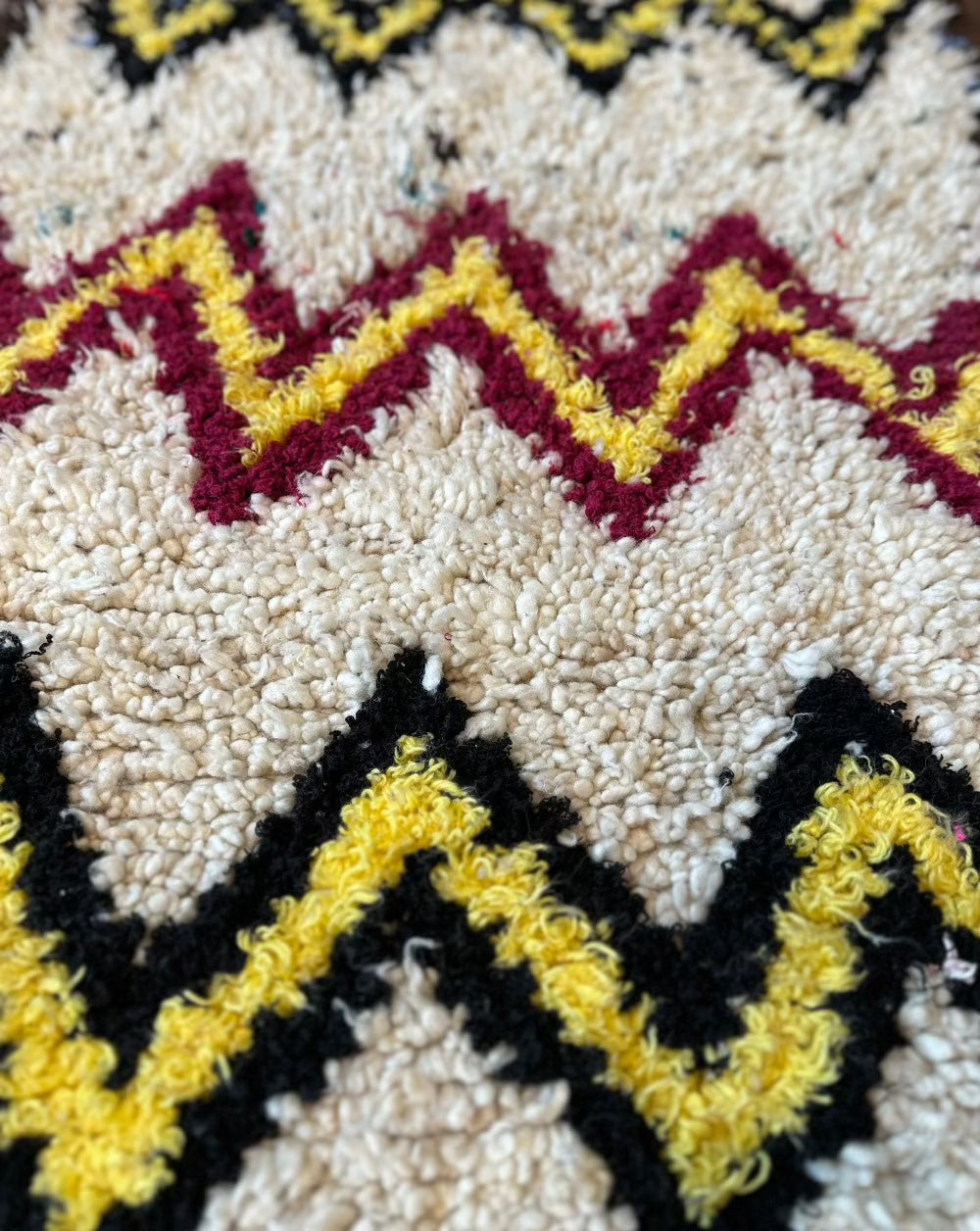 Marokkansk Beni Ouarain gulvtæppe zigzag form.