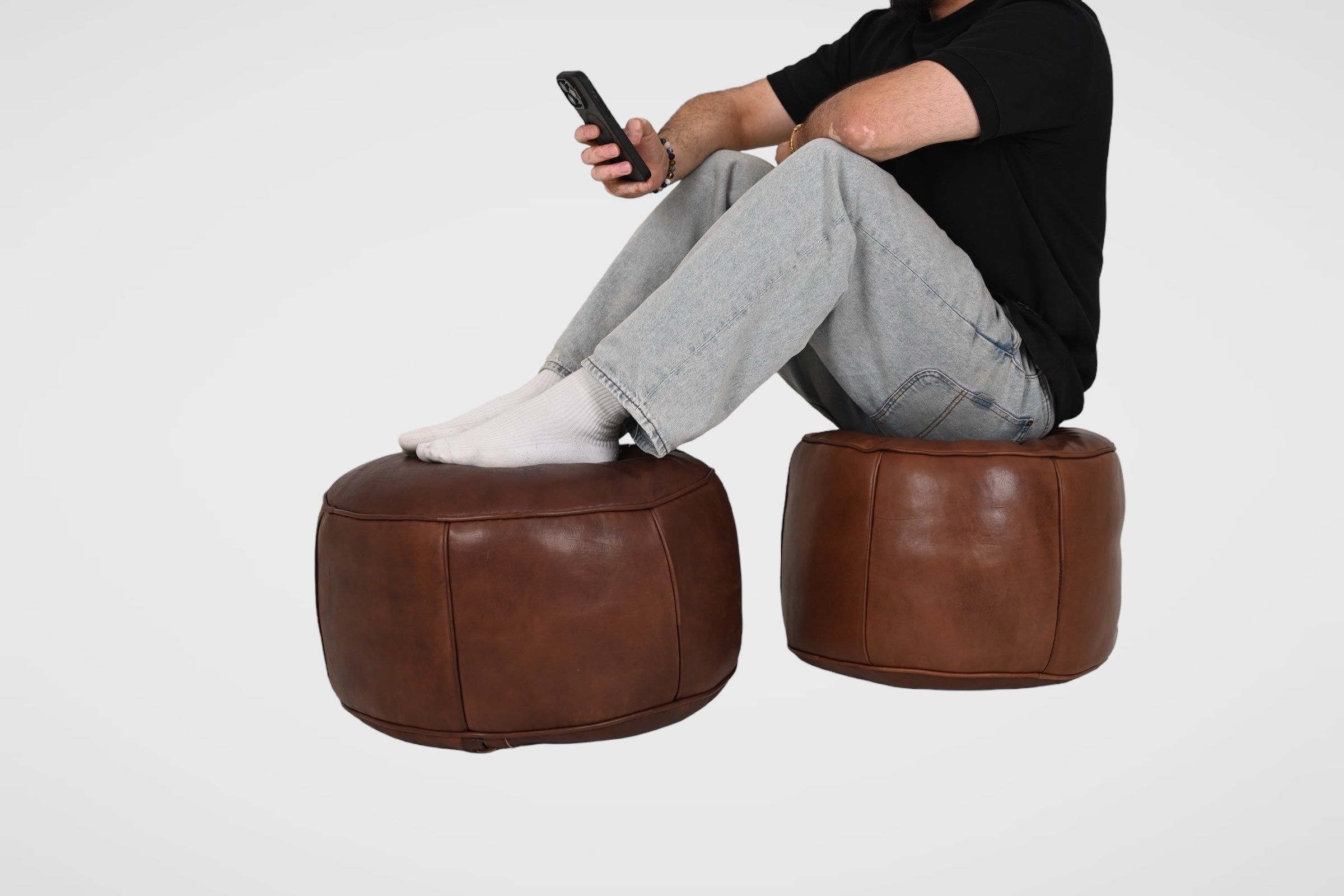 Læder rund Puf i brun farve PR 50