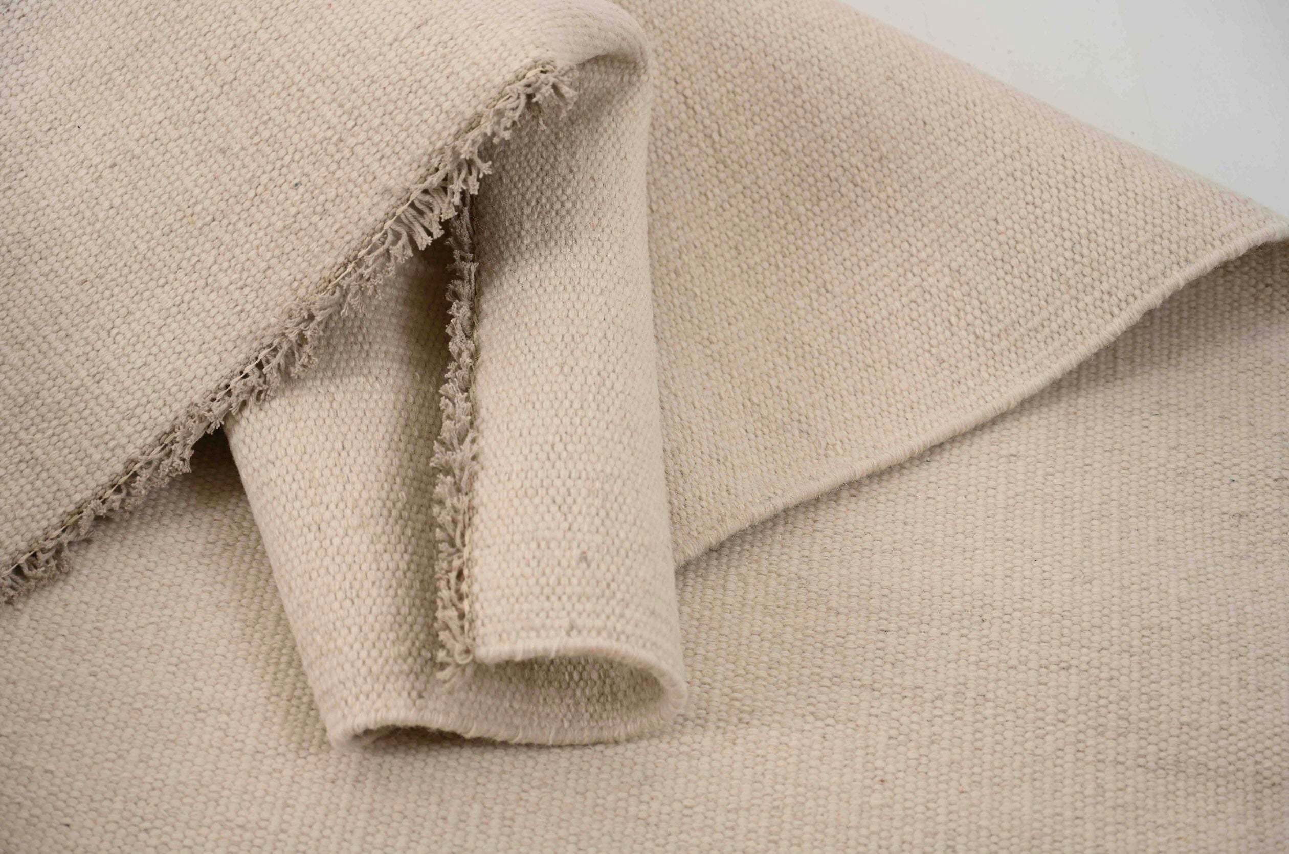 White uldtæppe – Hue Kollektion