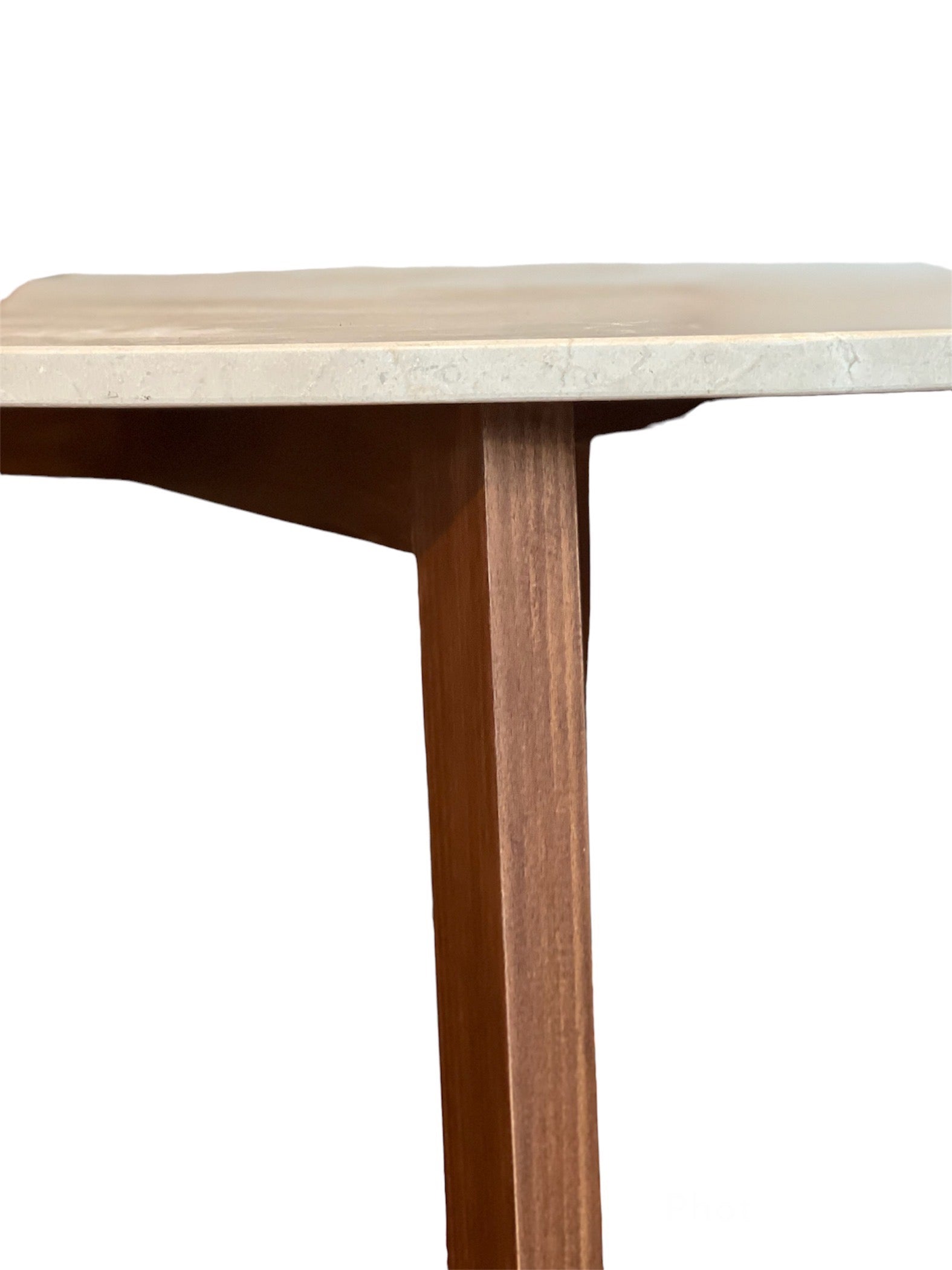 Rundt marmor spisebord sand farve
