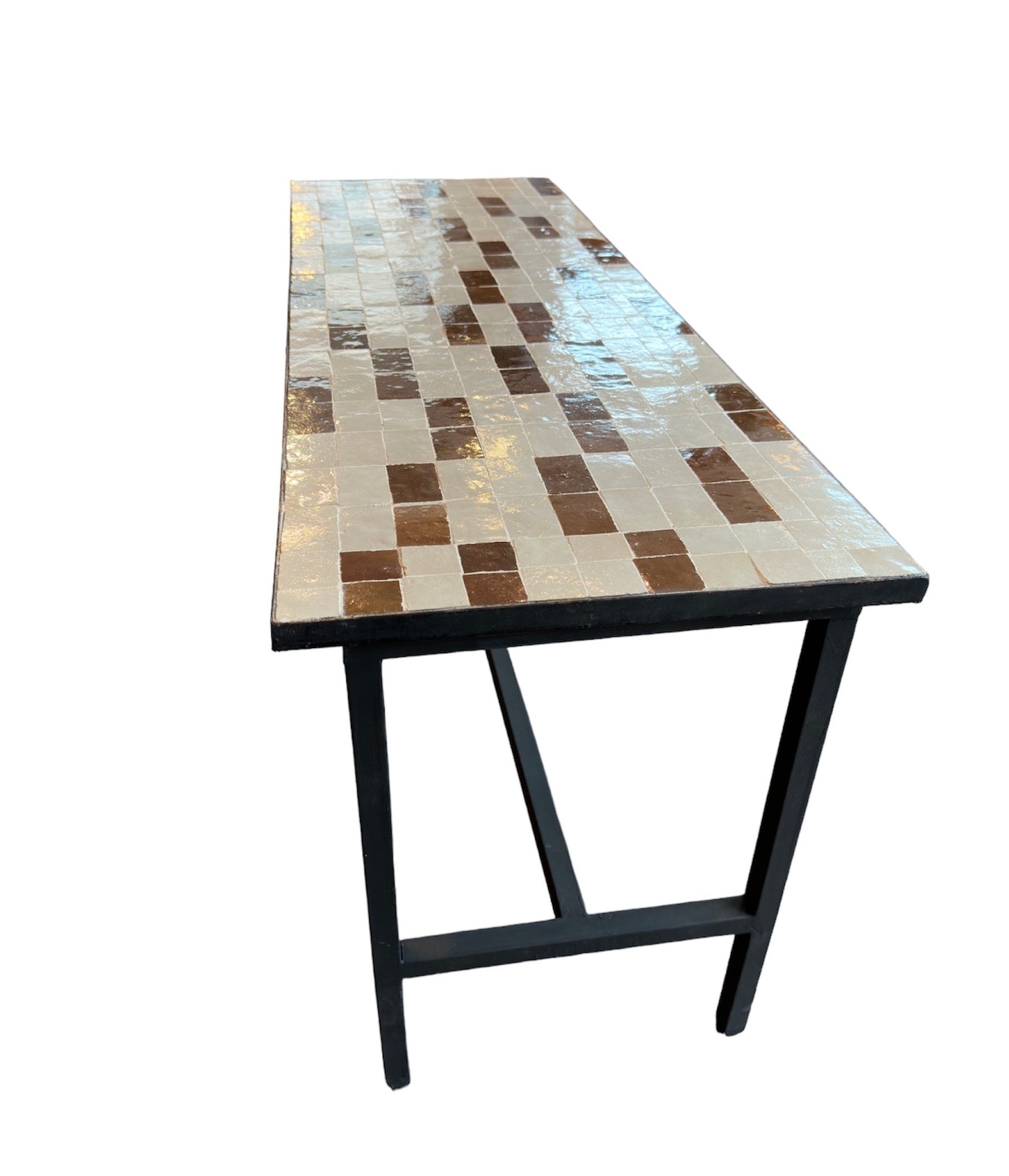 Mosaik Bænk i brun og natur farve med sort stålstel