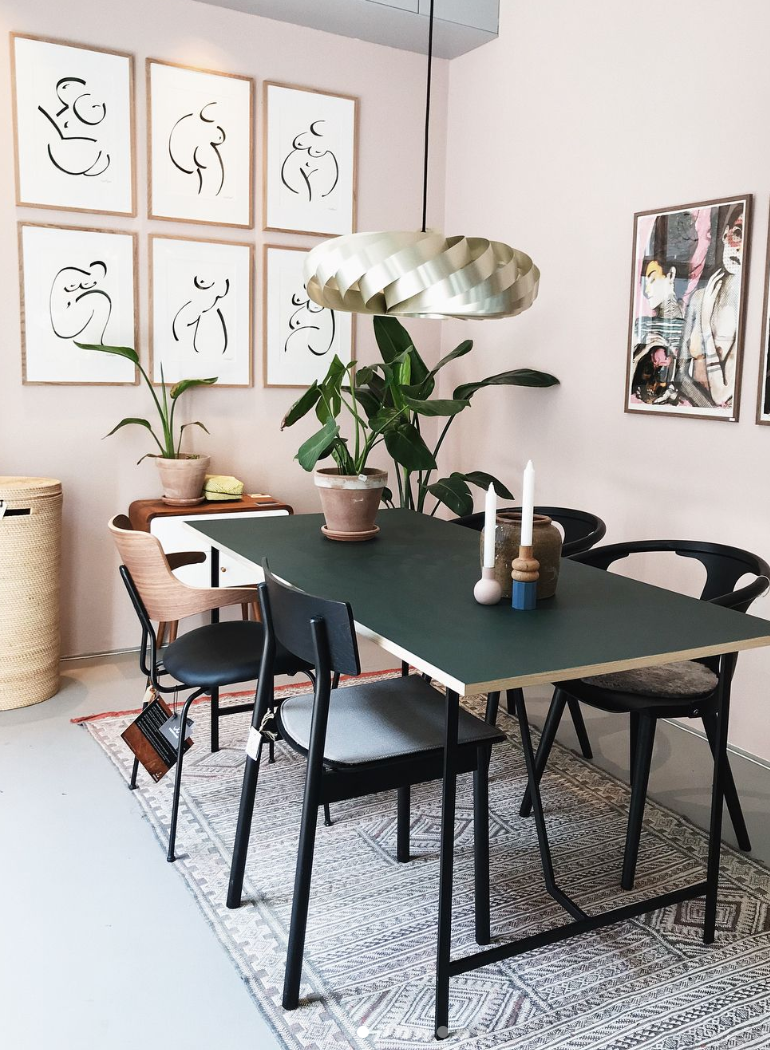 Håndlavet Bambuskurv med Låg og Håndtag, Flettet med Hvid Genbrugsplast